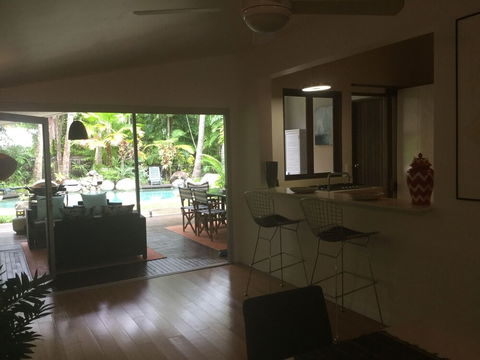The Beach House Port Douglas - Sunshine Coast Tourism 6