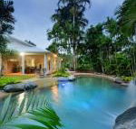 Sandwater Tropical beachside holiday house - Sunshine Coast Tourism
