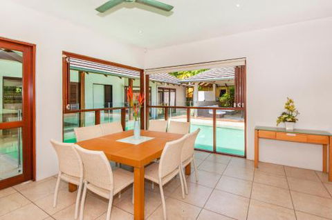 Alcove Sands - Holiday Sunshine Coast 2