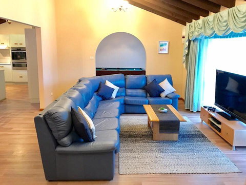 Kokomo - Sunshine Coast Tourism 6