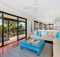 Apricari oasis by the sea - Sunshine Coast Tourism
