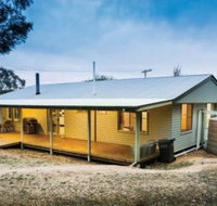 Lavender Vale Cottages - Holiday Sunshine Coast