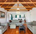 A River Bed Cottage - Sunshine Coast Tourism