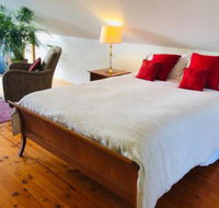 Zephyr Studio - Holiday Sunshine Coast