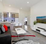 Ironbark Villa 6 - Sunshine Coast Tourism