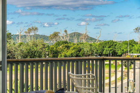 A PERFECT STAY - Bluewater House - Holiday Sunshine Coast 2