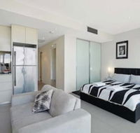 Hotel 1 - Sunshine Coast Tourism
