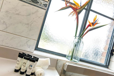 Encounter Bay Family Retreat - Sunshine Coast Tourism 3