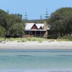 Beach House Dunsborough - Holiday Sunshine Coast 0
