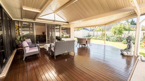 Jens Getaway - Holiday Sunshine Coast 1