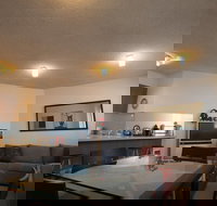 Beehive 18 - Sunshine Coast Tourism