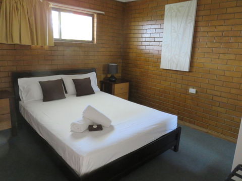 Airlie Beach Apartments - Holiday Sunshine Coast 3