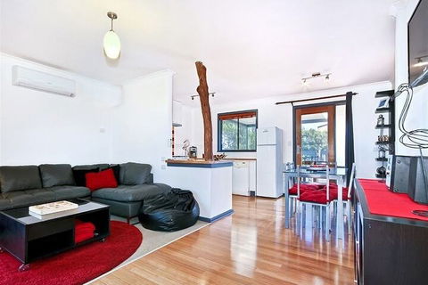 Sea Devine - Holiday Sunshine Coast 7