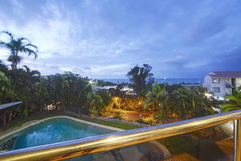 Airlie Harbour 3 Bedroom Apartment - Holiday Sunshine Coast 6
