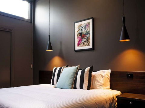 Criterion Hotel Sale - Holiday Sunshine Coast 6