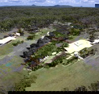 Beach Stone House - Holiday Sunshine Coast