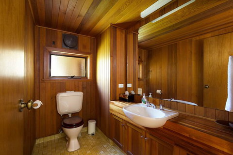 Stableford Lodge - Holiday Sunshine Coast 3