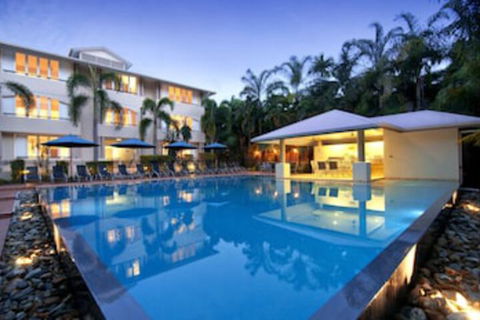 27 @ Cayman Villas - Sunshine Coast Tourism 0