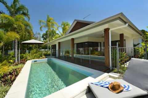 17 Cascade Luxury House On Fairway - Sunshine Coast Tourism 0