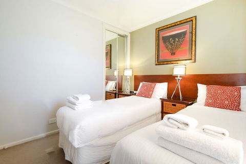 BOUTIQUE STAYS - Sandyside 1 - Sunshine Coast Tourism 3