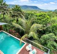 Trinity Views at Trinity Beach - Holiday Sunshine Coast