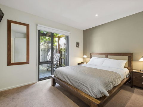 Apollos - Holiday Sunshine Coast 4