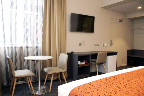 Mercure Orange - Sunshine Coast Tourism 0