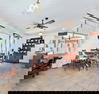 Sun  Sea - Holiday Sunshine Coast