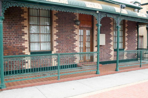 34 On Emily - Sunshine Coast Tourism 5