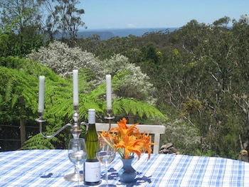 Cliff View Studio - Holiday Sunshine Coast 0
