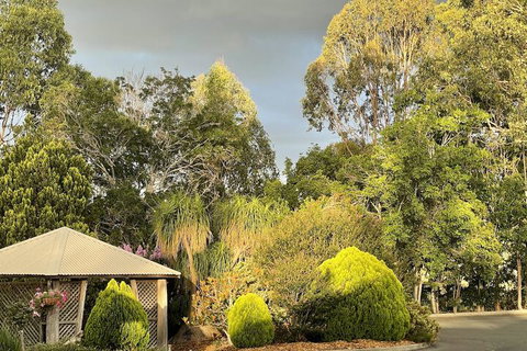 Crows Nest Motel - Holiday Sunshine Coast 4