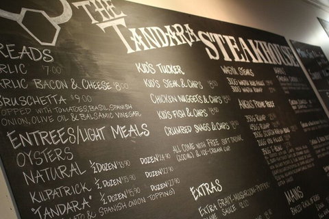 Tandara Hotel Motel - Holiday Sunshine Coast 3