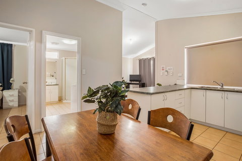 Karratha Caravan Park - Holiday Sunshine Coast 3