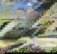 Hillside House - Holiday Sunshine Coast