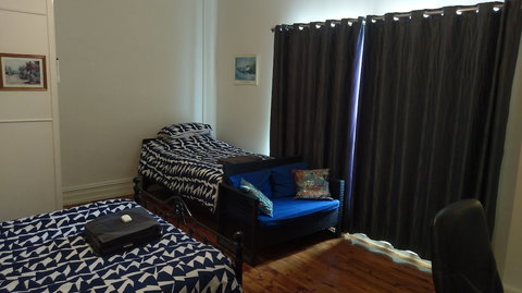 Ned's Studio Apartment - Holiday Sunshine Coast 3
