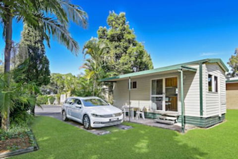Diamond Waters Caravan Park - Sunshine Coast Tourism 0