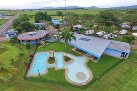 August Moon Caravan Park - Holiday Sunshine Coast 0