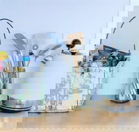 Flotsam Studio Accommodation - Sunshine Coast Tourism