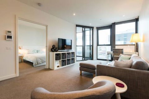 MILA, 1BDR Cremorne Apartment - Holiday Sunshine Coast 0