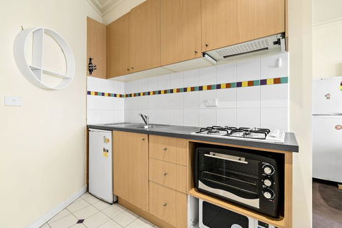 ELIZA, 2BDR Melbourne Apartment - Holiday Sunshine Coast 6