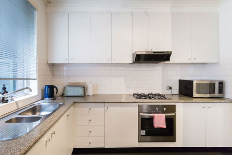 SELENA, 2BDR South Yarra Apartment - Sunshine Coast Tourism 2