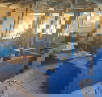 Horse And Jockey Hotel Motel - Sunshine Coast Tourism