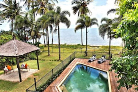 Absolute BeachFront Bliss @ Newell Beach - Holiday Sunshine Coast 0