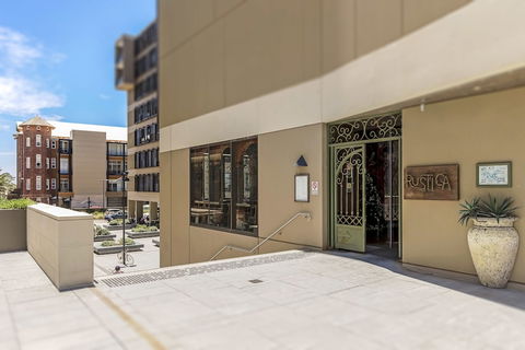 Astra Apartments Newcastle East - Holiday Sunshine Coast 0
