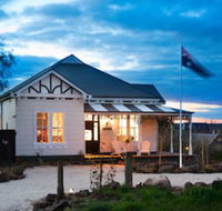 The Lodge at Clunes - Sunshine Coast Tourism