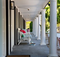 The Pond House Trentham - Sunshine Coast Tourism