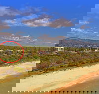Triton Shores Holiday Apartment - Holiday Sunshine Coast