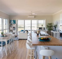 Shades of Blue Eco Retreat - Sunshine Coast Tourism