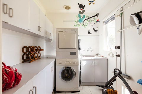 KELLY, 3BDR Northcote House - Holiday Sunshine Coast 2