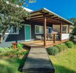 Tallowood beachfront cottage - Sunshine Coast Tourism